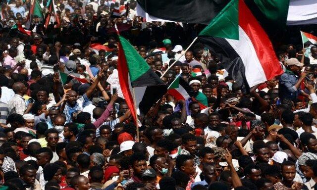 تظاهرات علیه دولت انتقالی سودان به دلیل شرایط بد اقتصادی تظاهرات علیه دولت انتقالی سودان به دلیل شرایط بد مالی